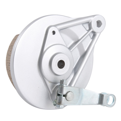 [43-5546-001] PORTA BALATAS TRASERO CON BALATAS ITALIKA AT 110 (05-16)